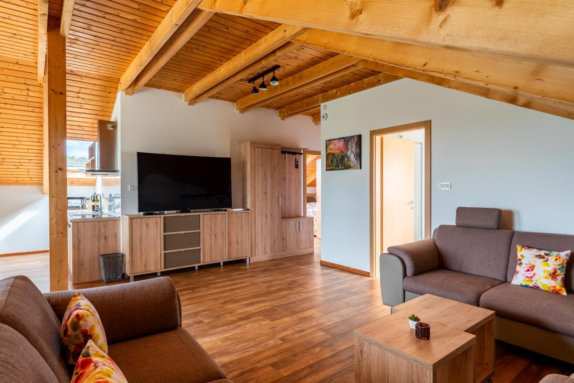 Bed&Breakfast Vinarija Coner Бьеловар Экстерьер фото