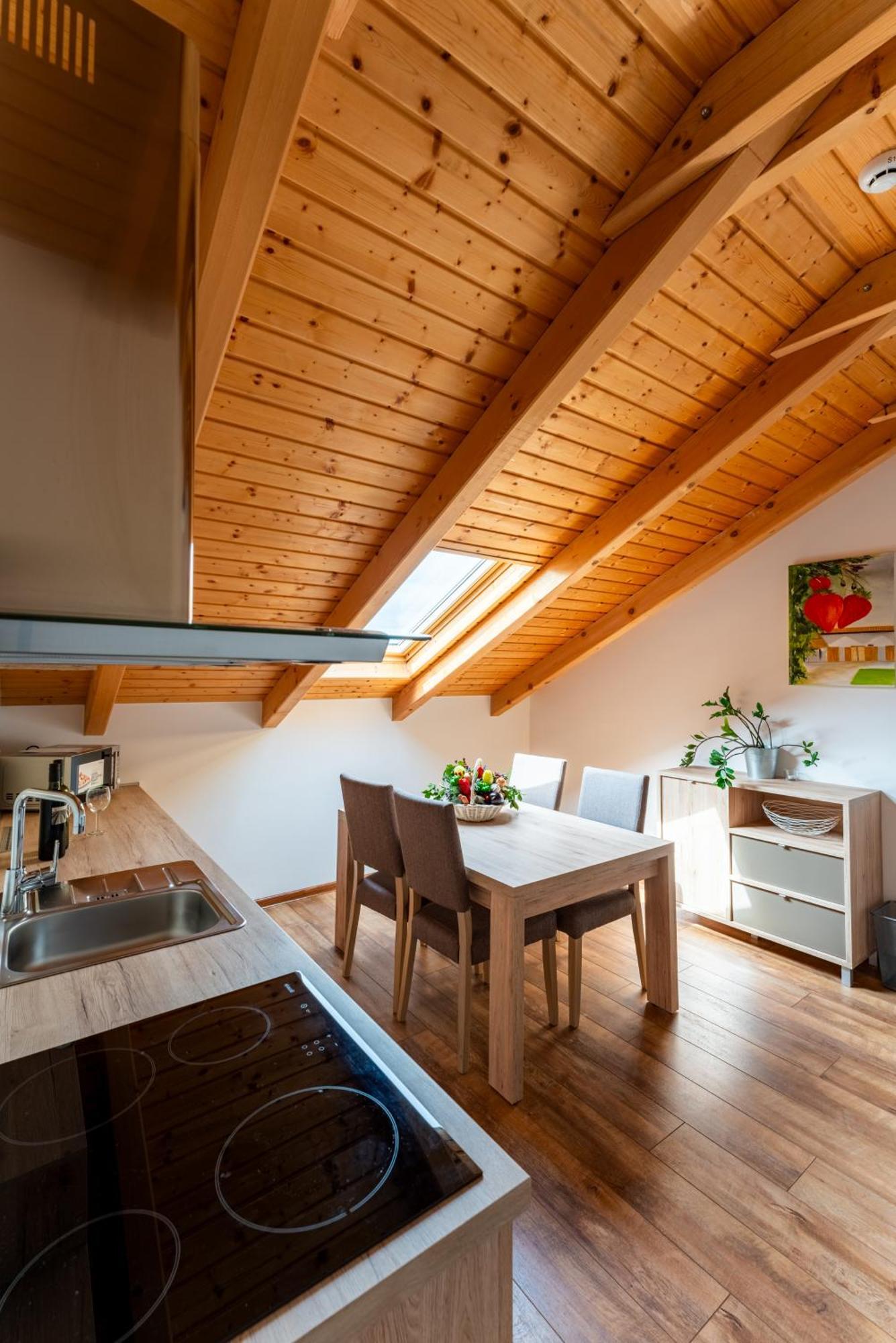 Bed&Breakfast Vinarija Coner Бьеловар Экстерьер фото